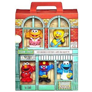 Sesame Street Neighborhood Friends 5 Figures Plus 1 Extra Elmo Figure Brand New